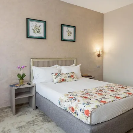 Prestige Boutique Szálloda Craiova