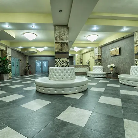 Prestige Boutique