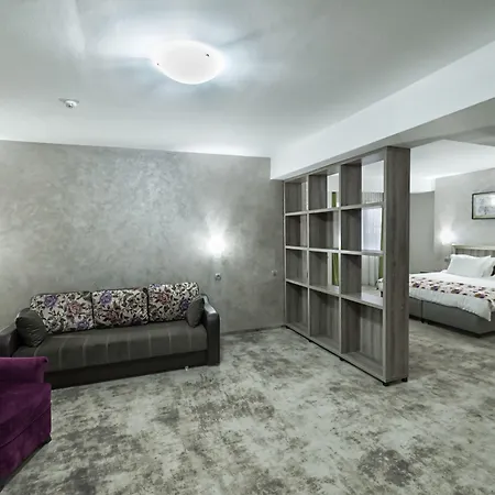 Хотел Prestige Boutique Крайова