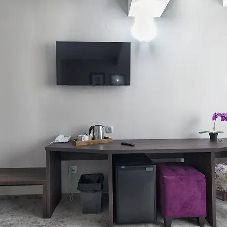 Prestige Boutique 4* Крайова