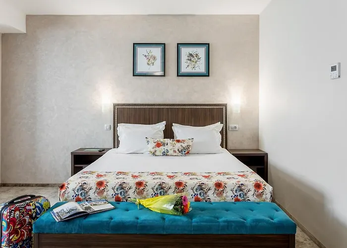 Prestige Boutique Hotel 4*